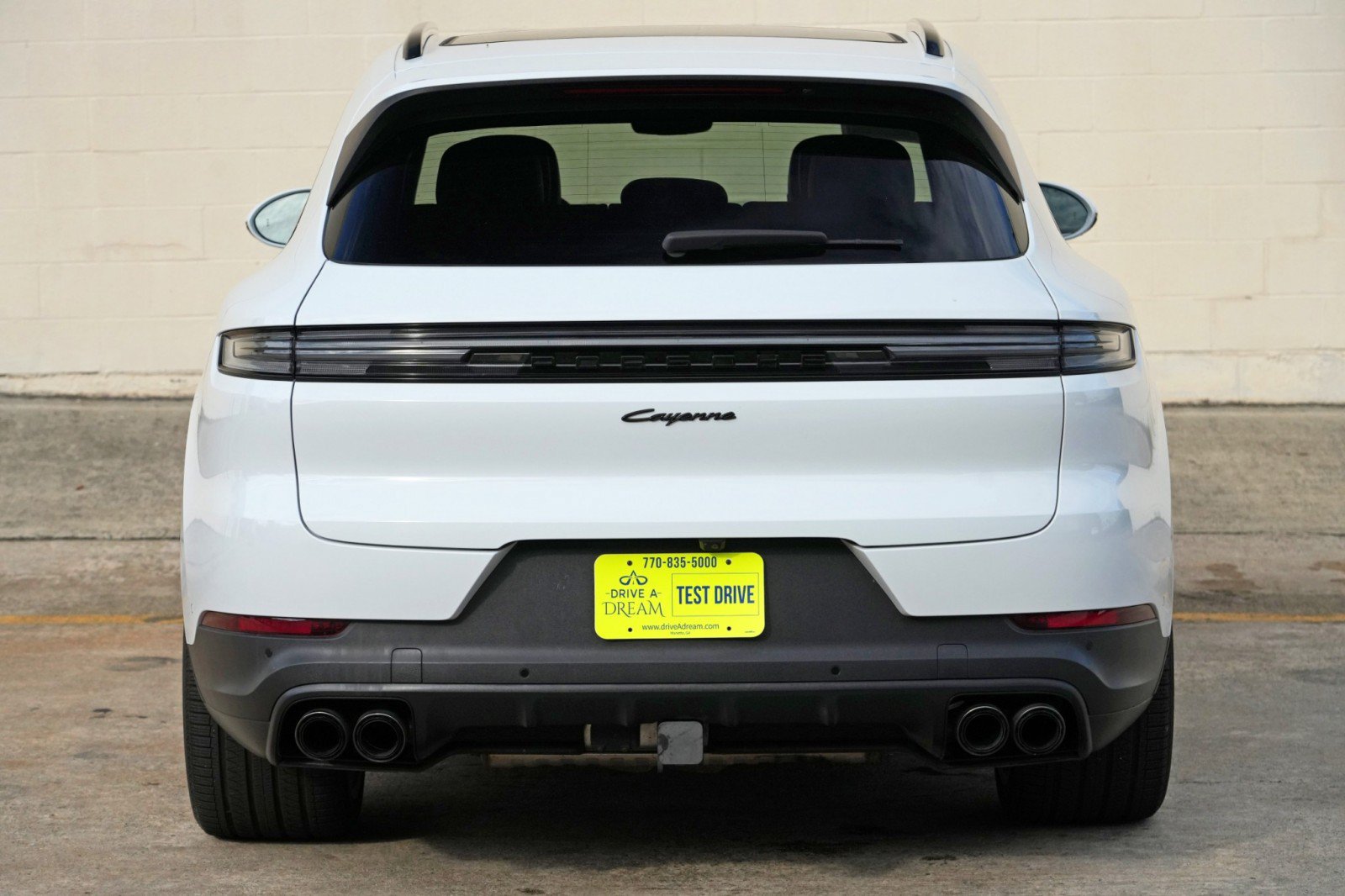 Used 2024 Porsche Cayenne AWD/4WD image 53