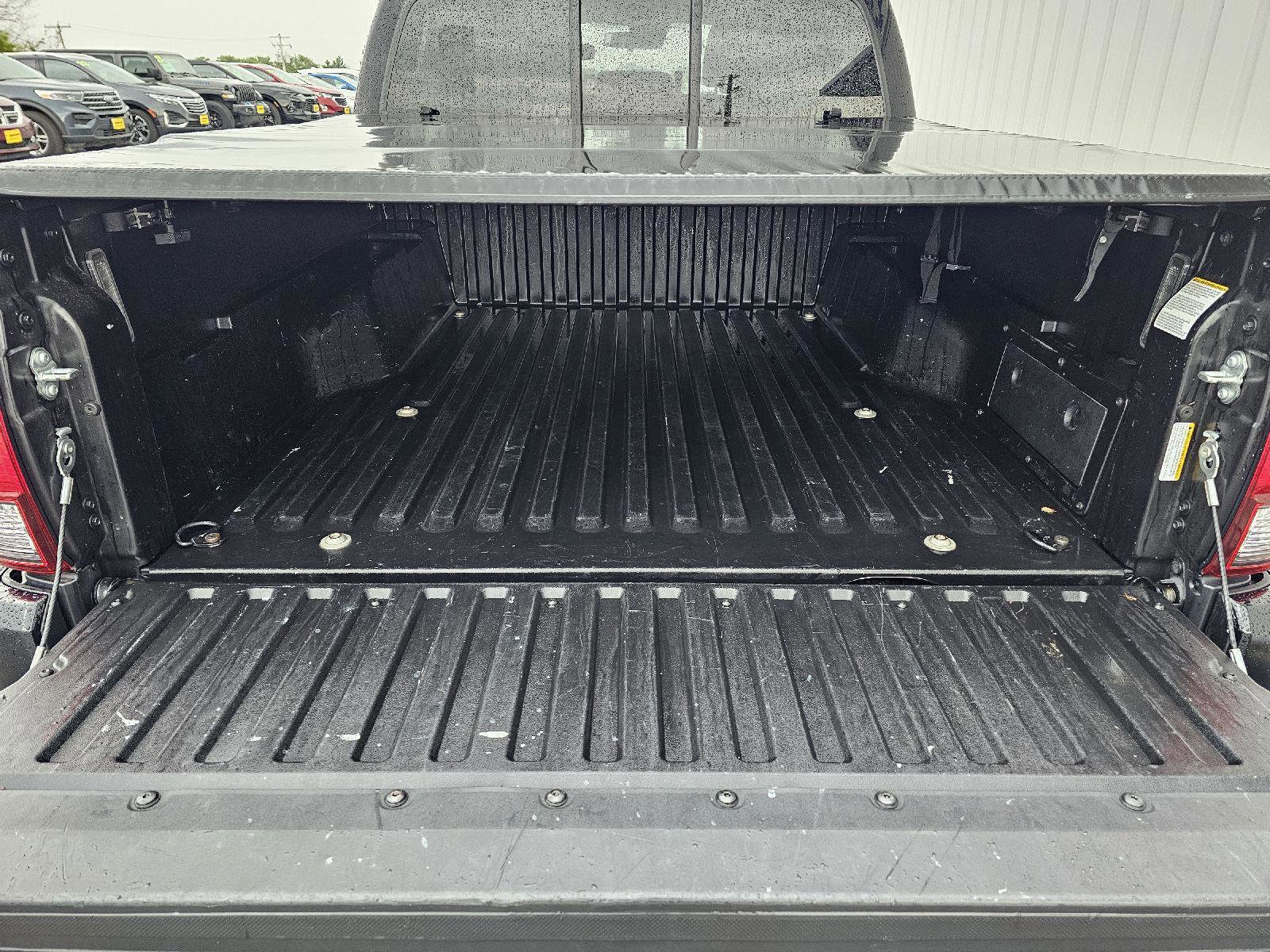 Used 2022 Toyota Tacoma SR image 6