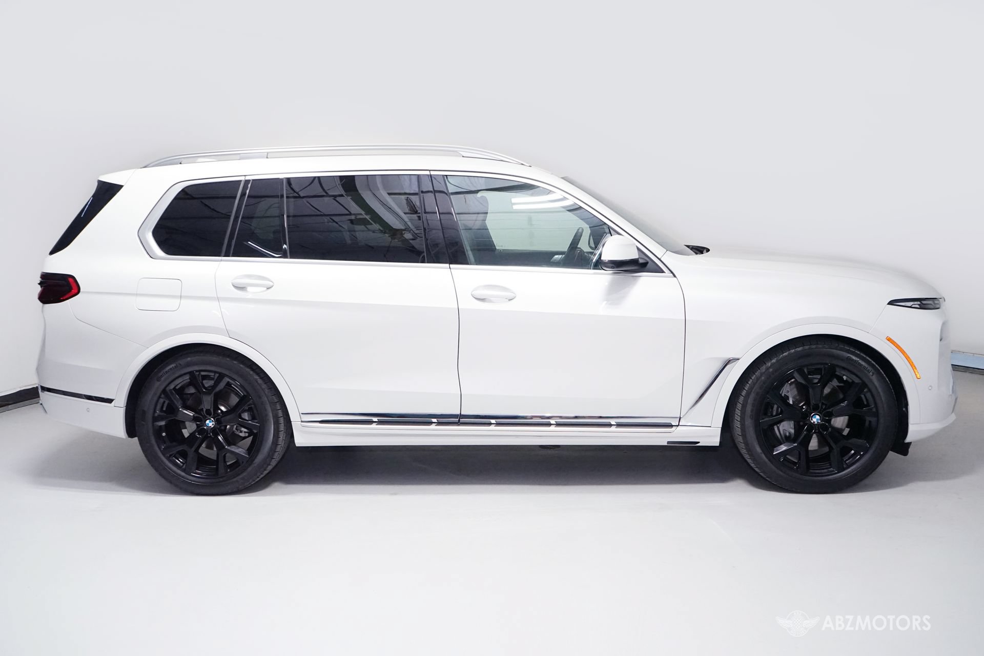 Used 2026 BMW X7 xDrive40i AWD/4WD image 3