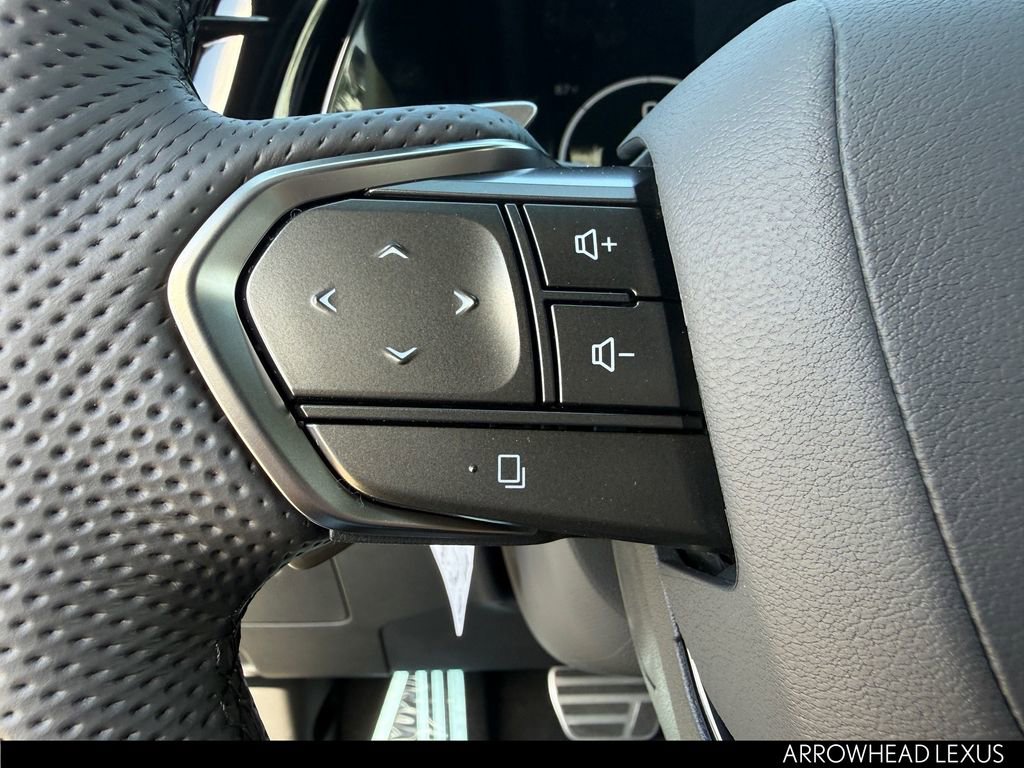 New 2026 Lexus TX 500h AWD image 14