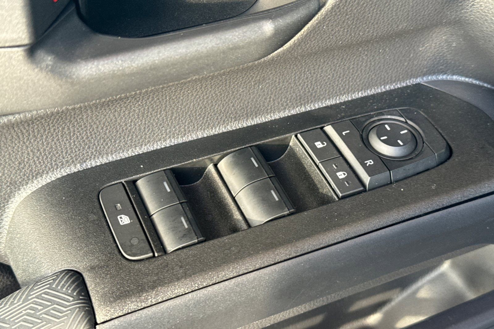 Certified 2025 Toyota 4Runner SR5 image 14