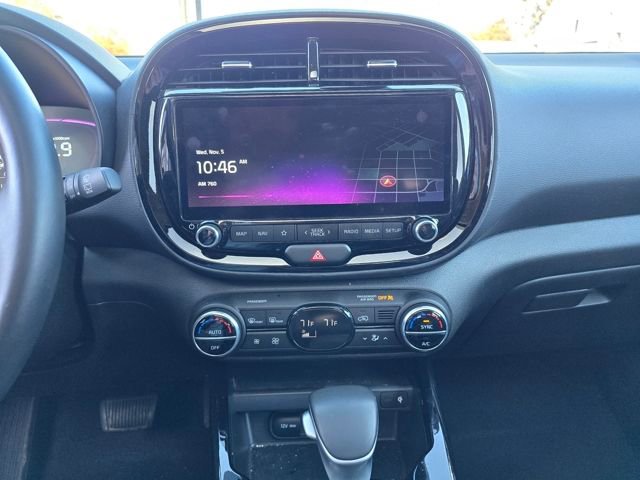 Used 2024 Kia Soul EX image 33