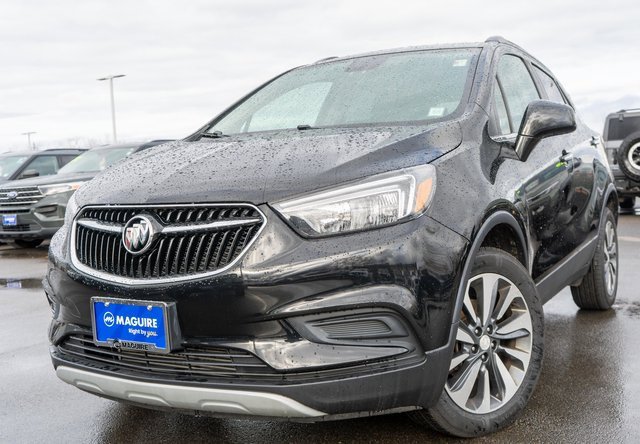 Used 2022 Buick Encore Preferred w/ Safety Package image 1