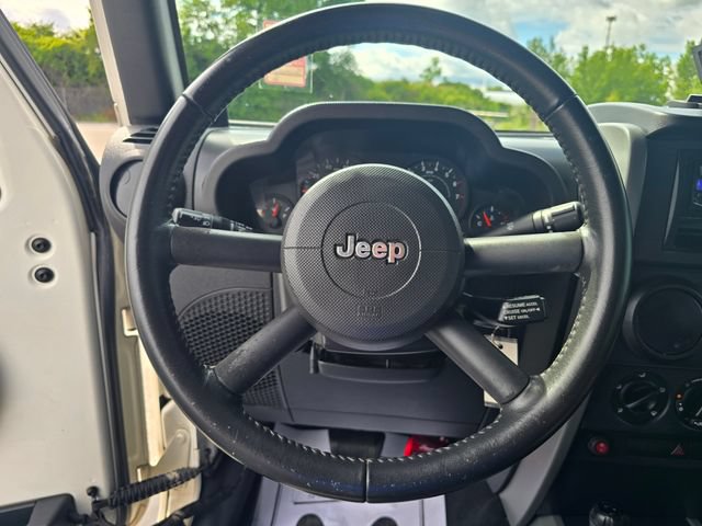 Used 2008 Jeep Wrangler Unlimited X AWD/4WD image 18