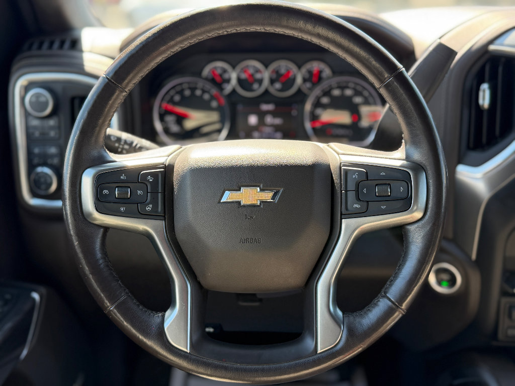 Used 2021 Chevrolet Silverado 1500 LTZ w/ LTZ Premium Package AWD/4WD image 8