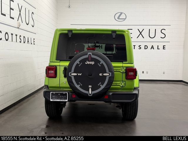 Used 2018 Jeep Wrangler Unlimited Sahara AWD/4WD image 5