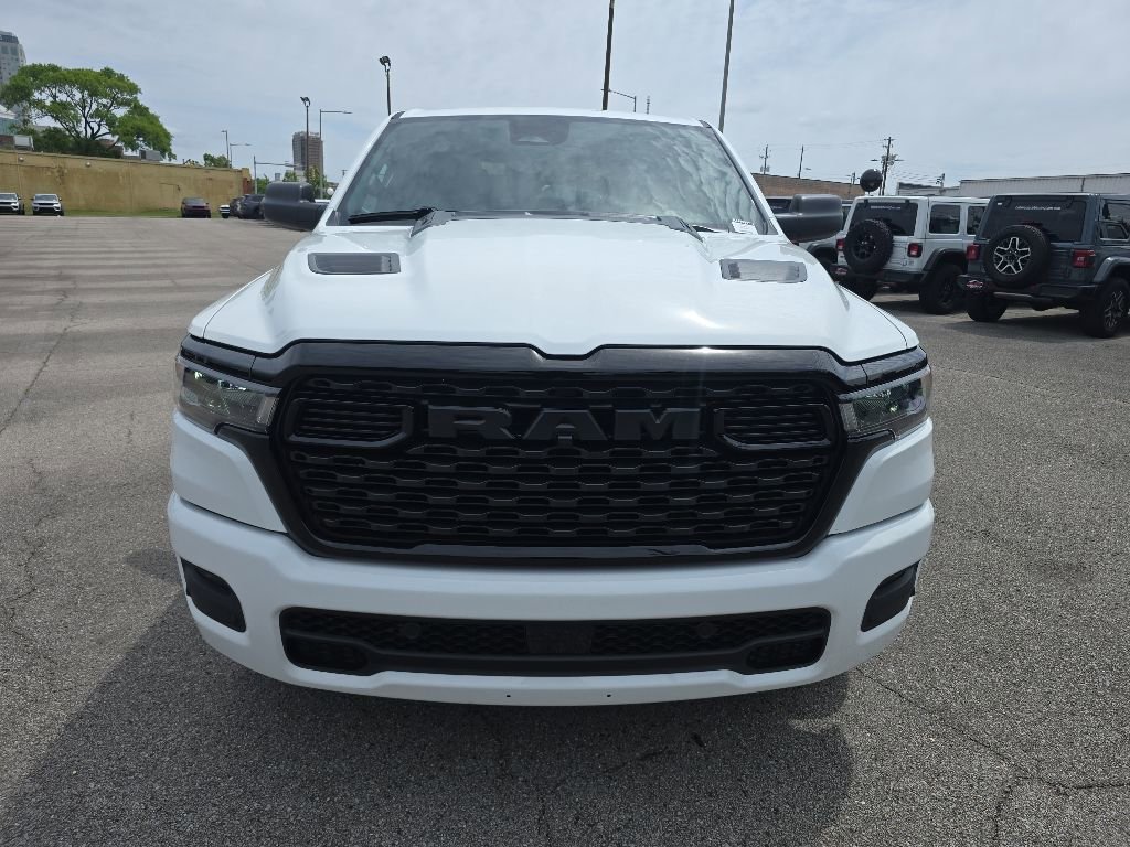 New 2026 RAM 1500 Express AWD/4WD image 8