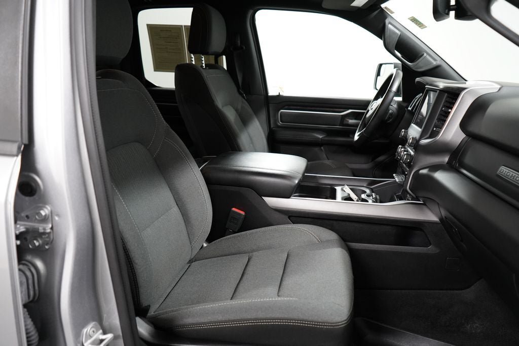 Used 2022 RAM 1500 Big Horn AWD/4WD image 23