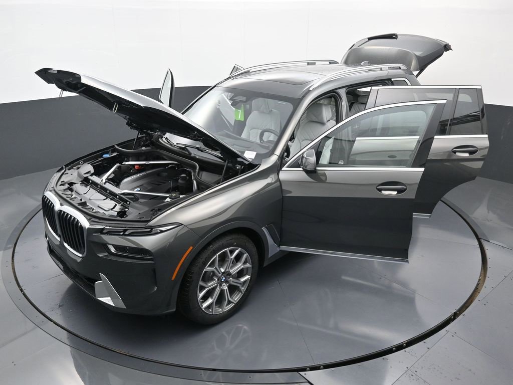 New 2026 BMW X7 xDrive40i image 50