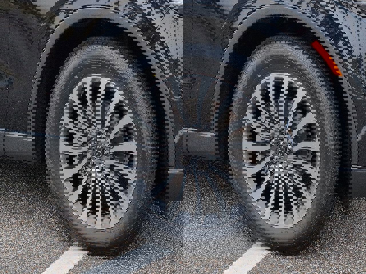 Certified 2023 Lincoln Aviator Reserve w/ Elements Package Plus image 11