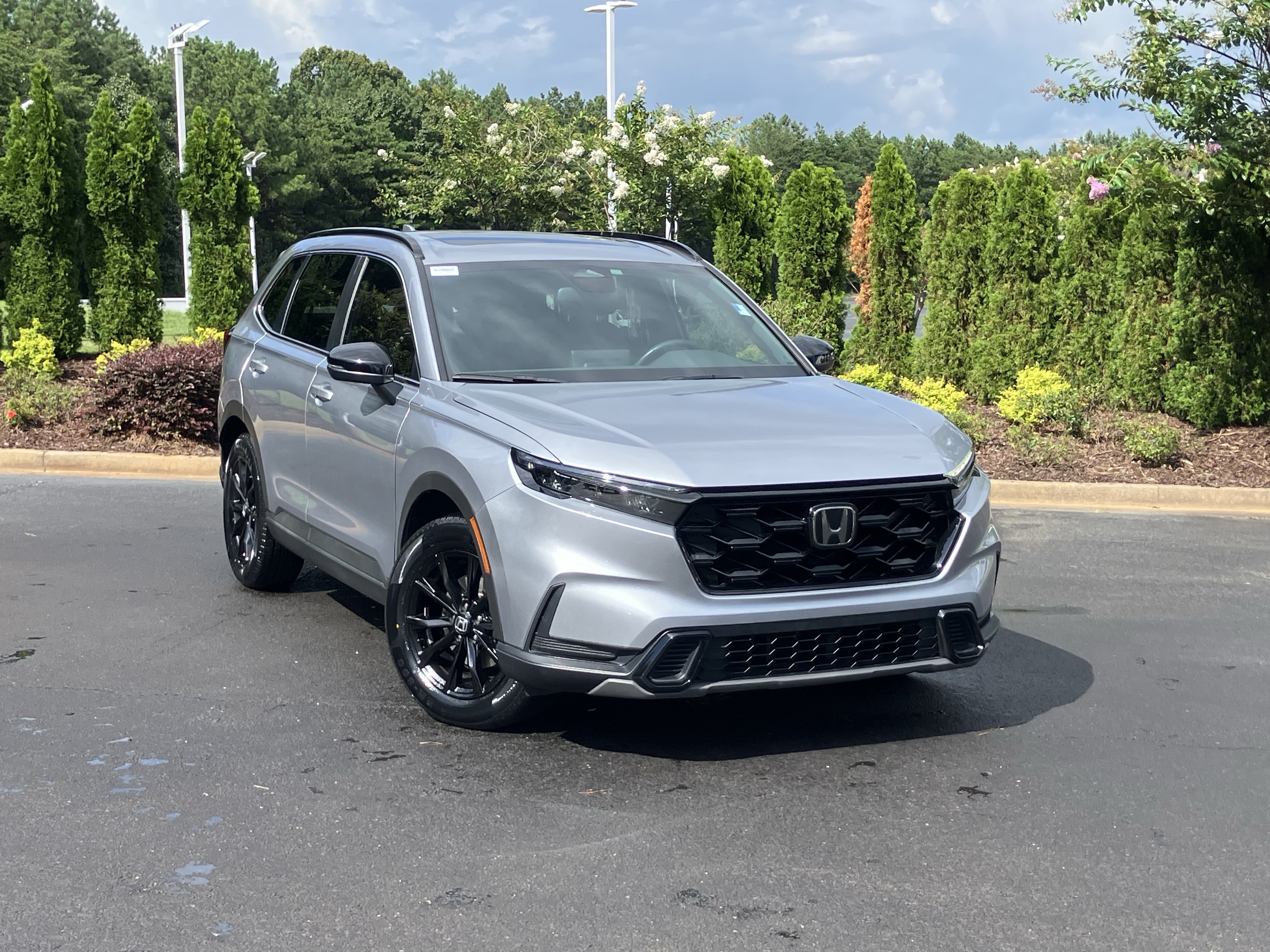 Used 2024 Honda CR-V Sport image 2