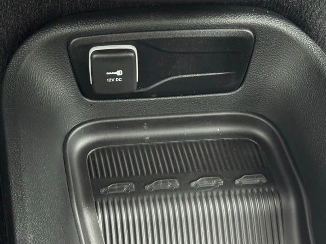 New 2026 Chrysler Pacifica Select image 24