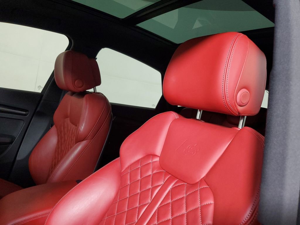 Used 2023 Audi SQ5 Premium Plus w/ Premium Plus Package image 22