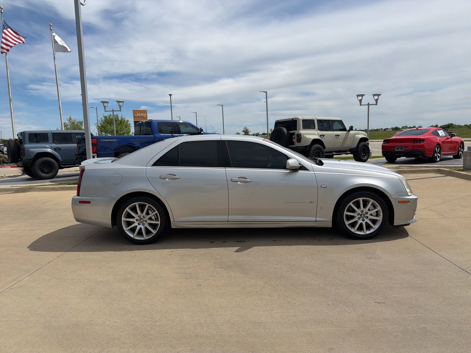 Used 2006 Cadillac STS V image 6