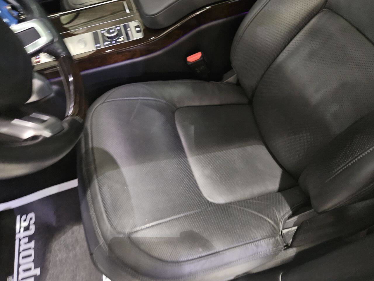 Used 2021 Land Rover Range Rover P525 Westminster Edition image 67