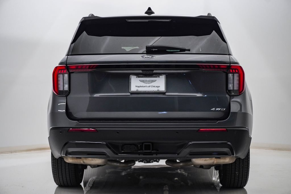 Used 2025 Ford Explorer ST-Line AWD/4WD image 8