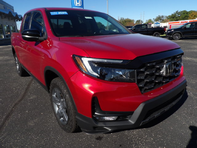 Certified 2025 Honda Ridgeline TrailSport image 1