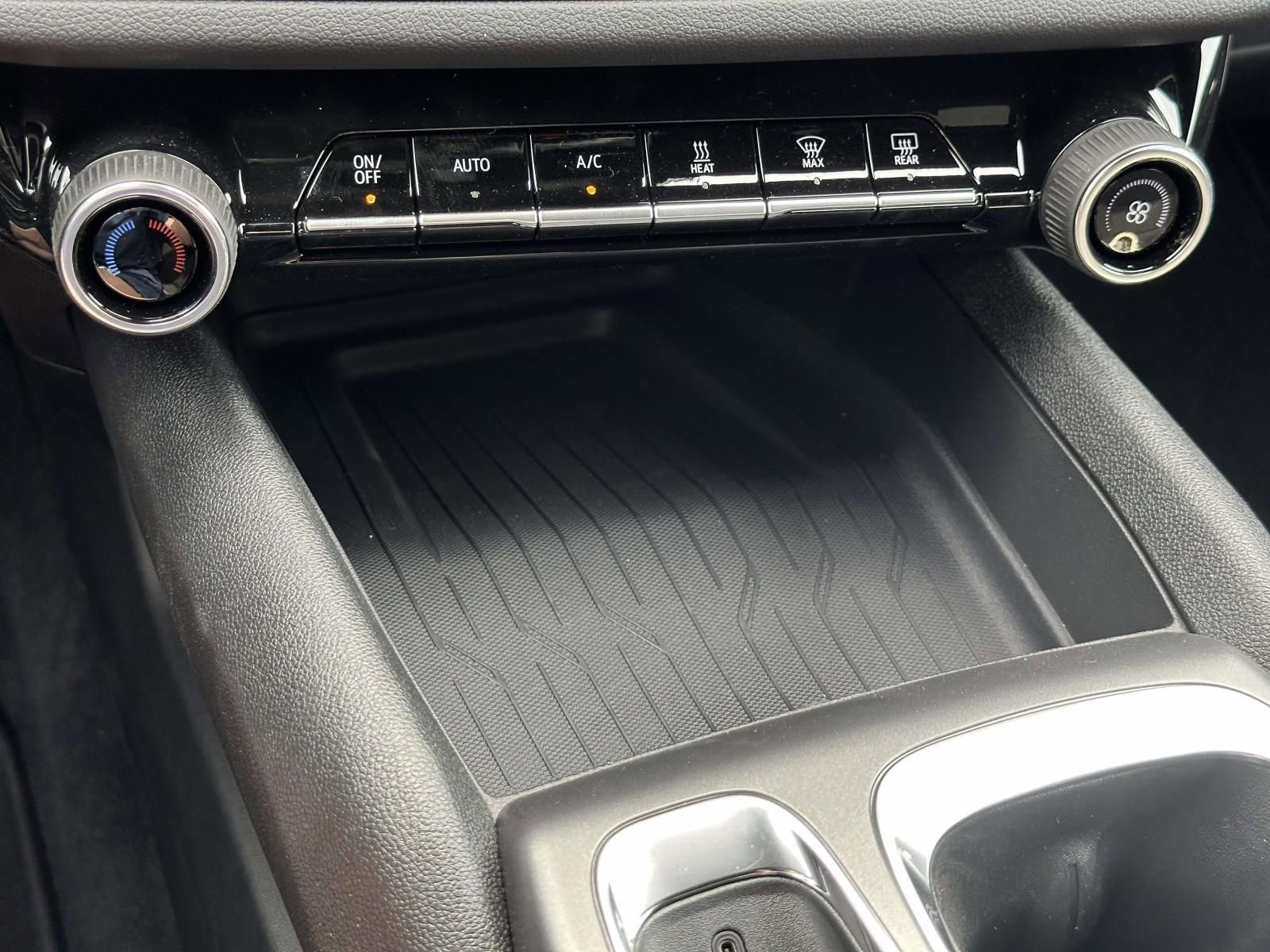 New 2026 Chevrolet Equinox EV LT image 12