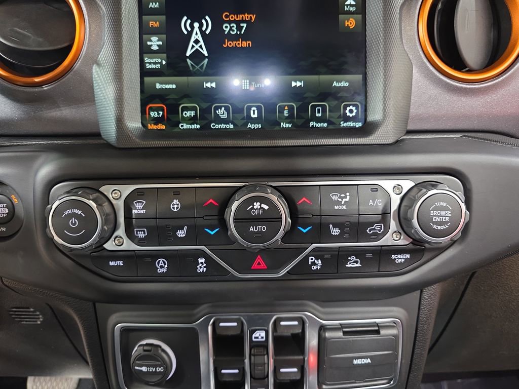 Used 2021 Jeep Gladiator Mojave image 20