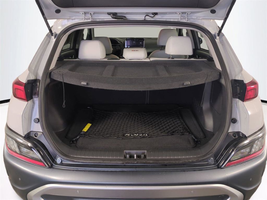 Used 2023 Hyundai Kona Limited w/ Cargo Package FWD image 14