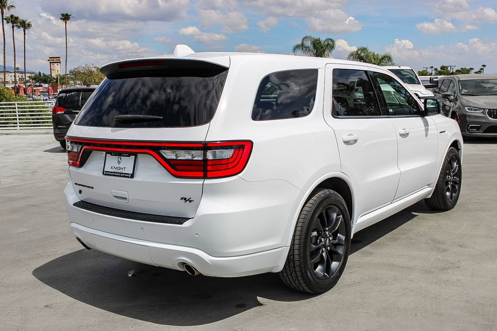 Used 2021 Dodge Durango R/T w/ Blacktop Package AWD/4WD image 9