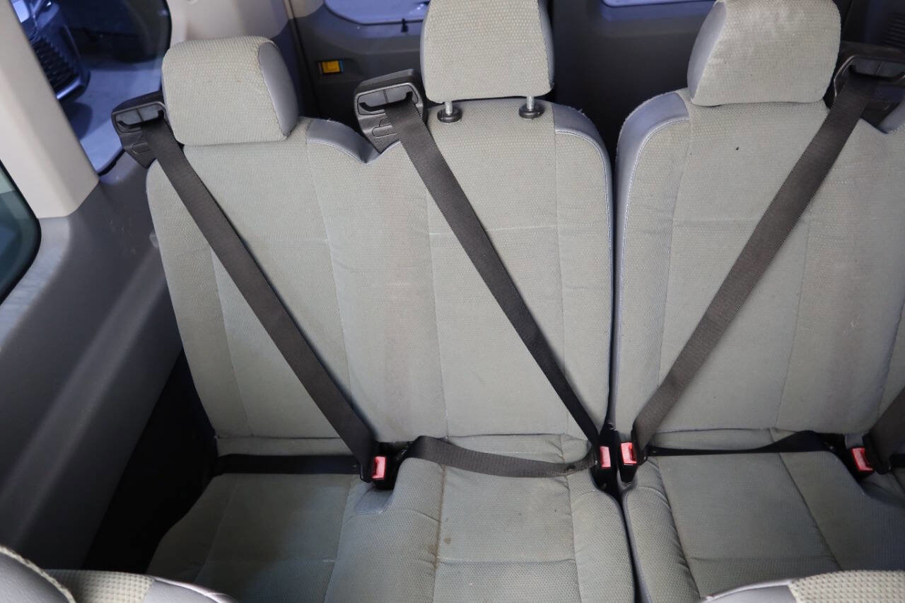 Used 2016 Ford Transit 350 XL image 19