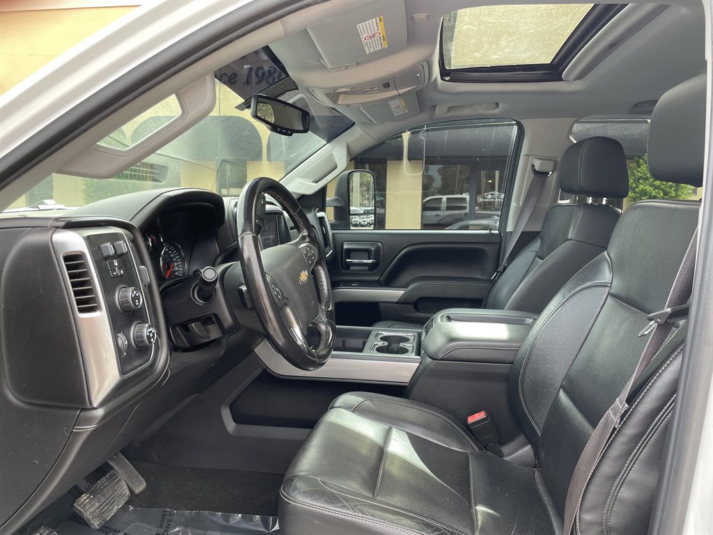 Used 2015 Chevrolet Silverado 2500 LTZ w/ Duramax Plus Package AWD/4WD image 6