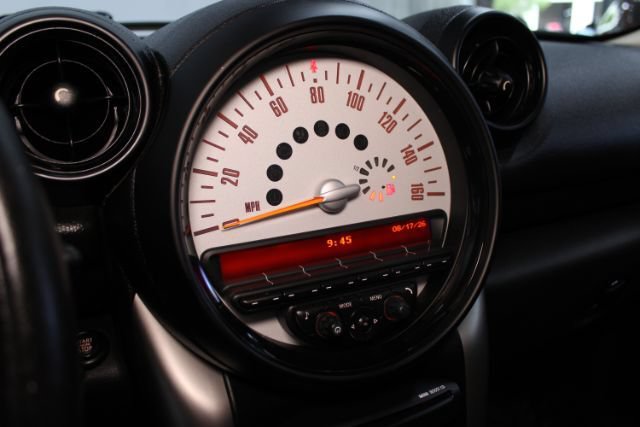 Used 2014 MINI Cooper Countryman FWD image 14