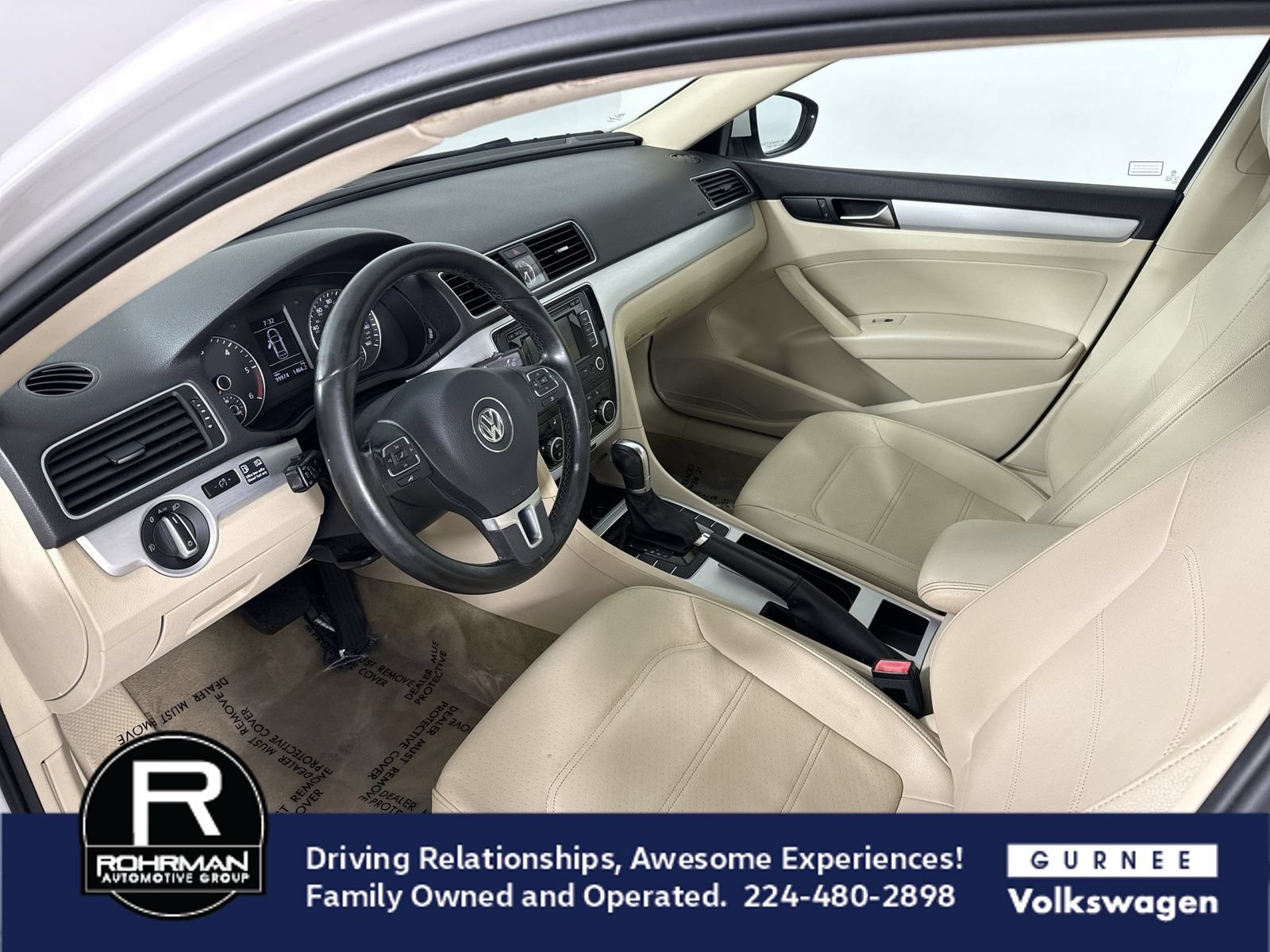 Used 2012 Volkswagen Passat TDI SE FWD image 4
