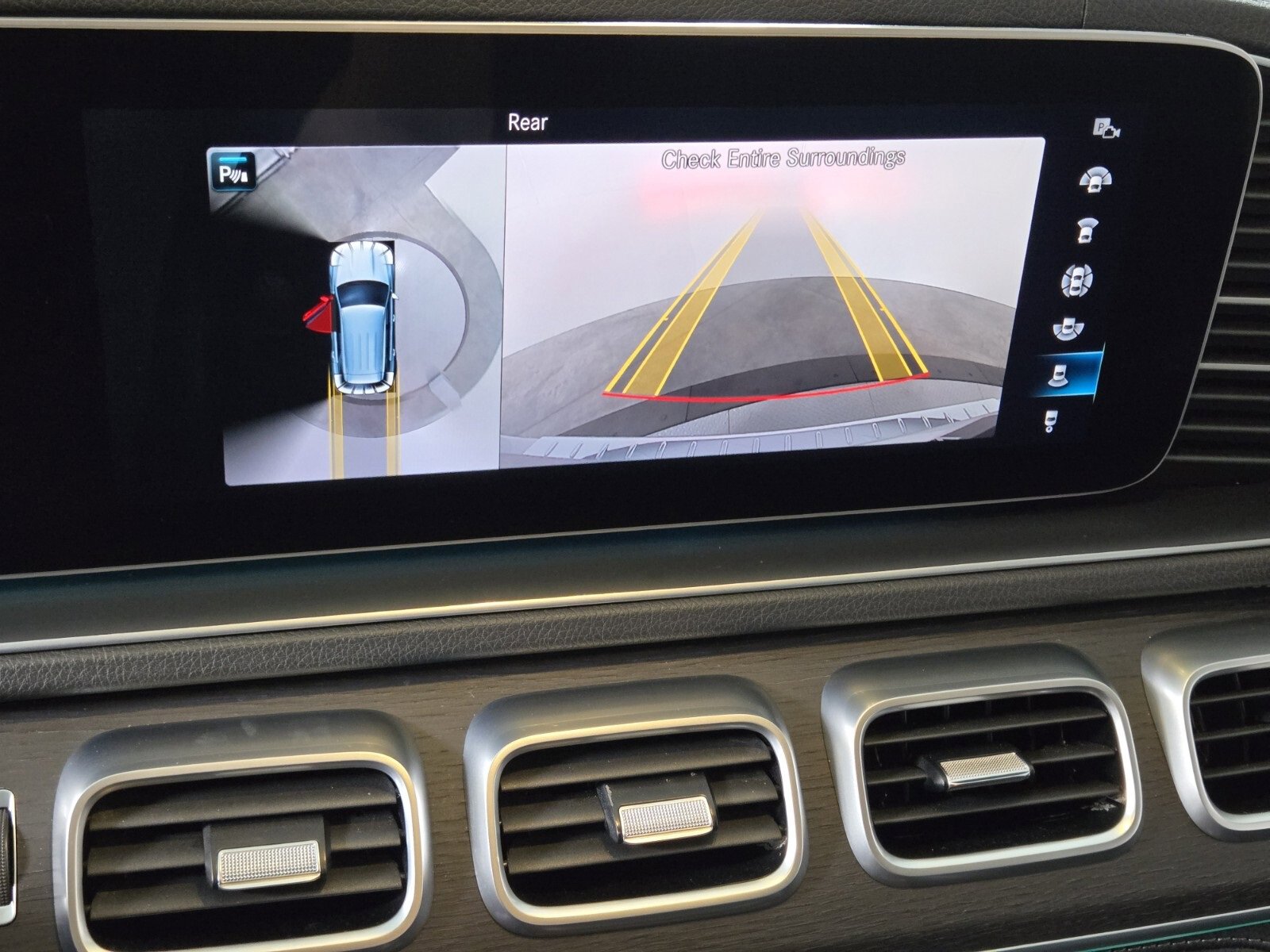 Used 2020 Mercedes-Benz GLE 350 4MATIC image 29