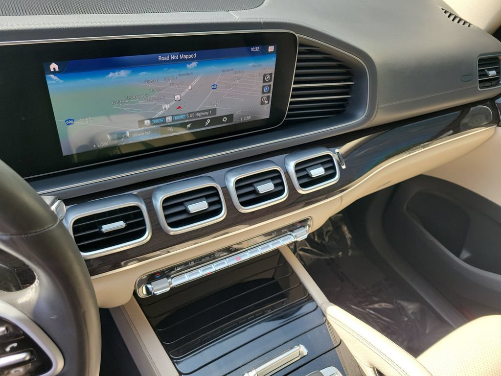 Used 2020 Mercedes-Benz GLS 450 4MATIC image 14