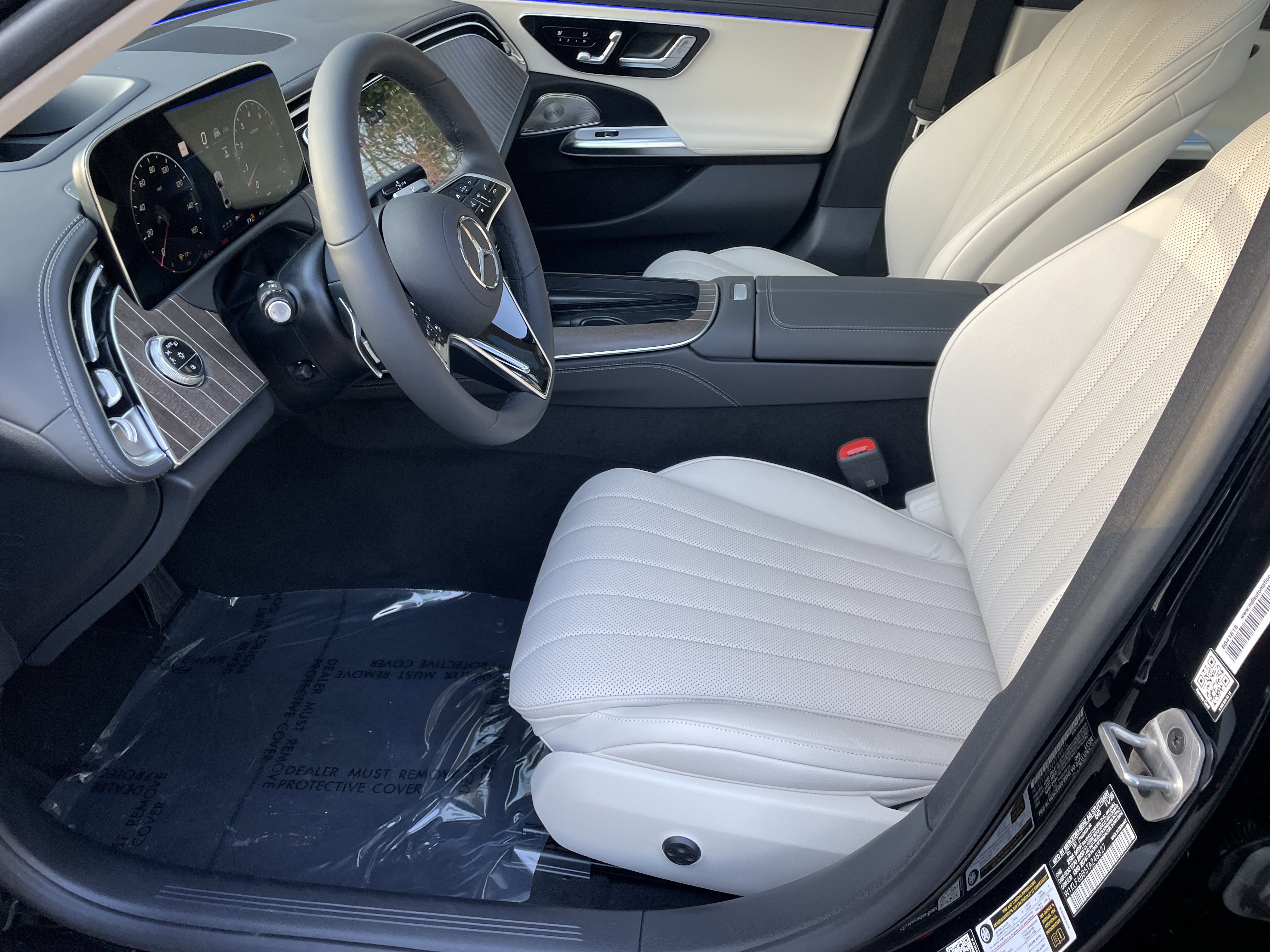 New 2026 Mercedes-Benz E 450 4MATIC Sedan image 20