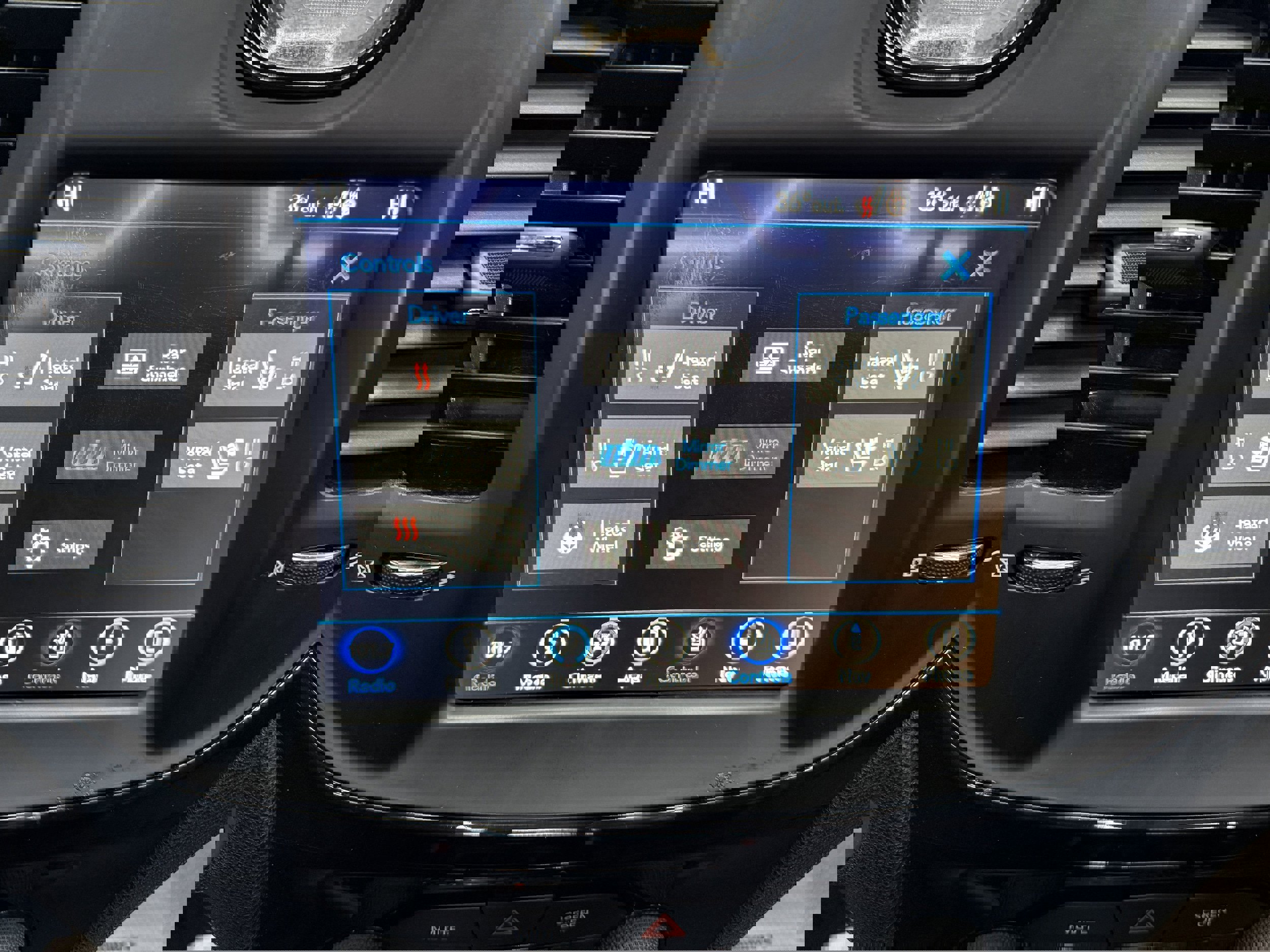 Used 2018 Chrysler 300 S image 20