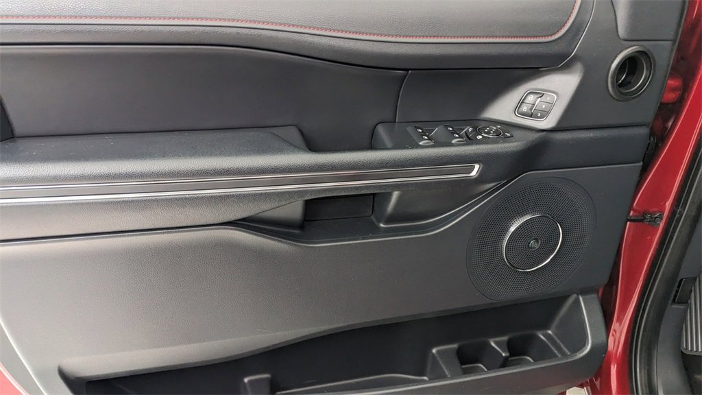 Certified 2022 Ford Expedition Max Limited image 27