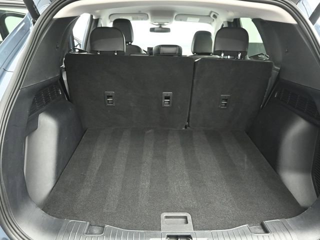 Certified 2025 Ford Escape Platinum AWD/4WD image 23