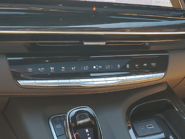 Certified 2021 Cadillac Escalade Sport AWD/4WD image 24