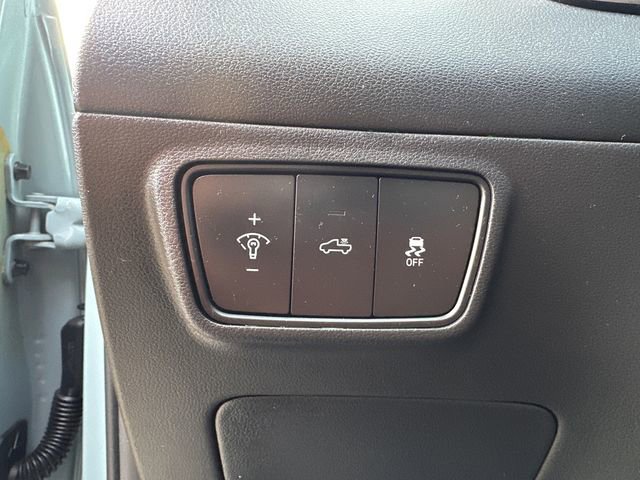 Used 2023 Hyundai Santa Cruz SEL w/ Cargo Package image 24