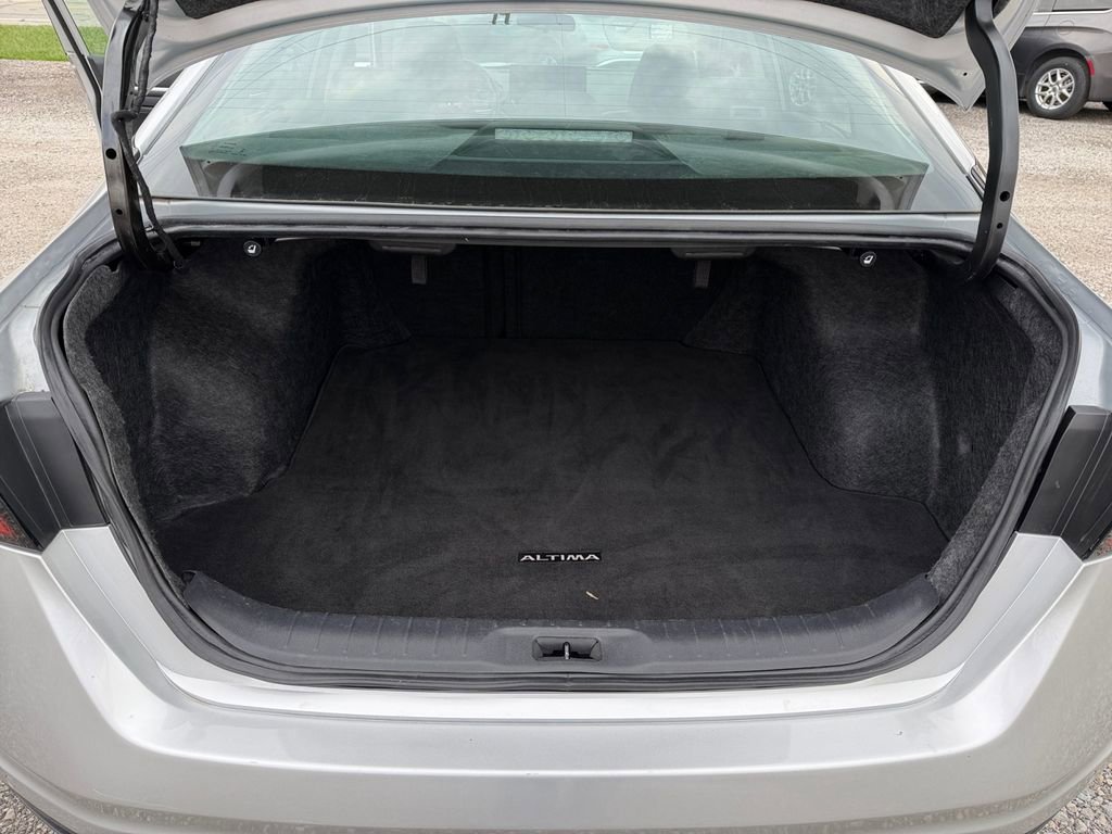 Used 2023 Nissan Altima 2.5 SL FWD image 19