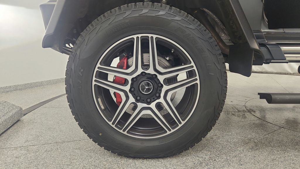 Used 2017 Mercedes-Benz G 550 Squared image 46