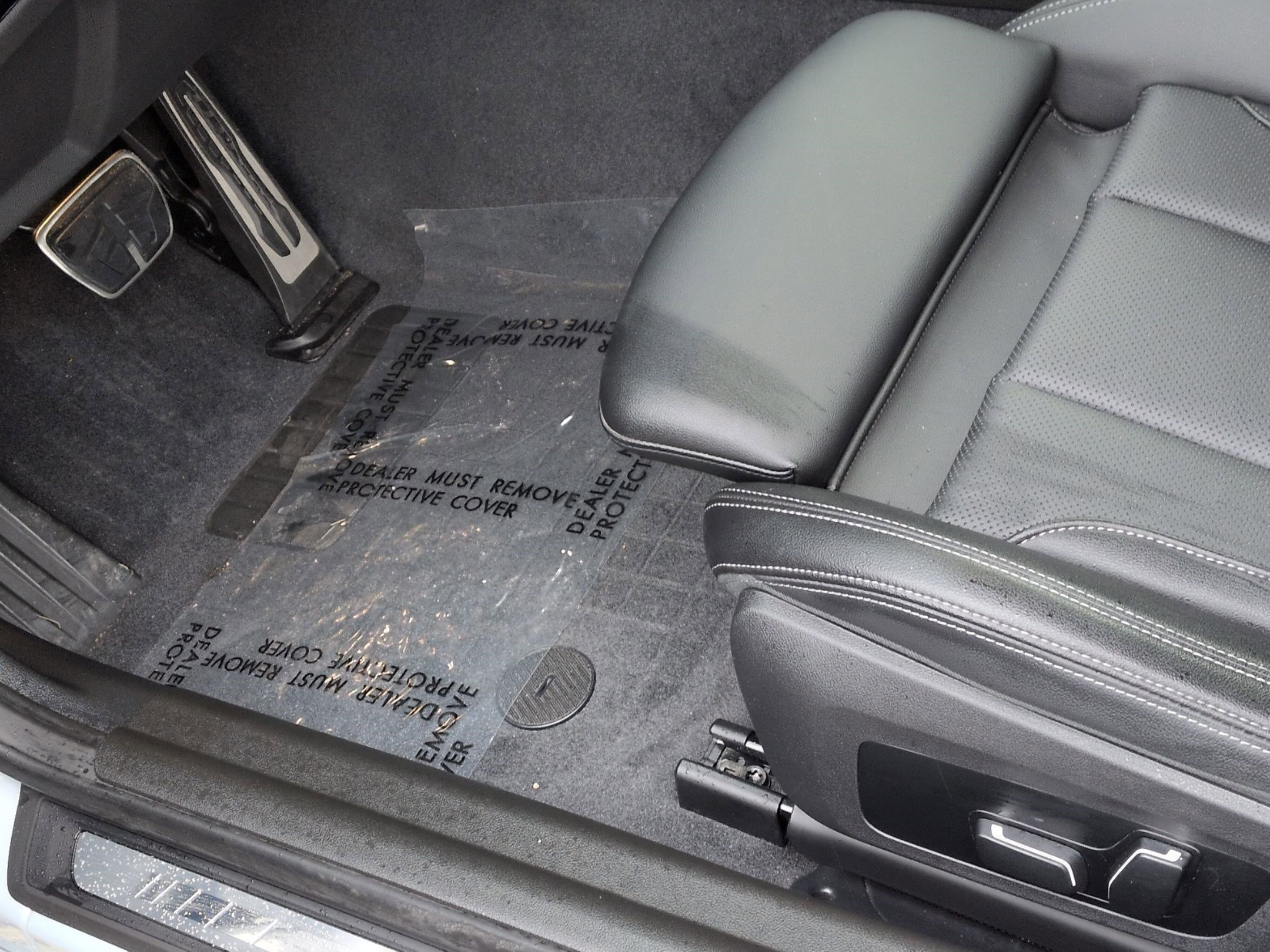 Used 2025 BMW 230i Coupe w/ M Sport Package image 17