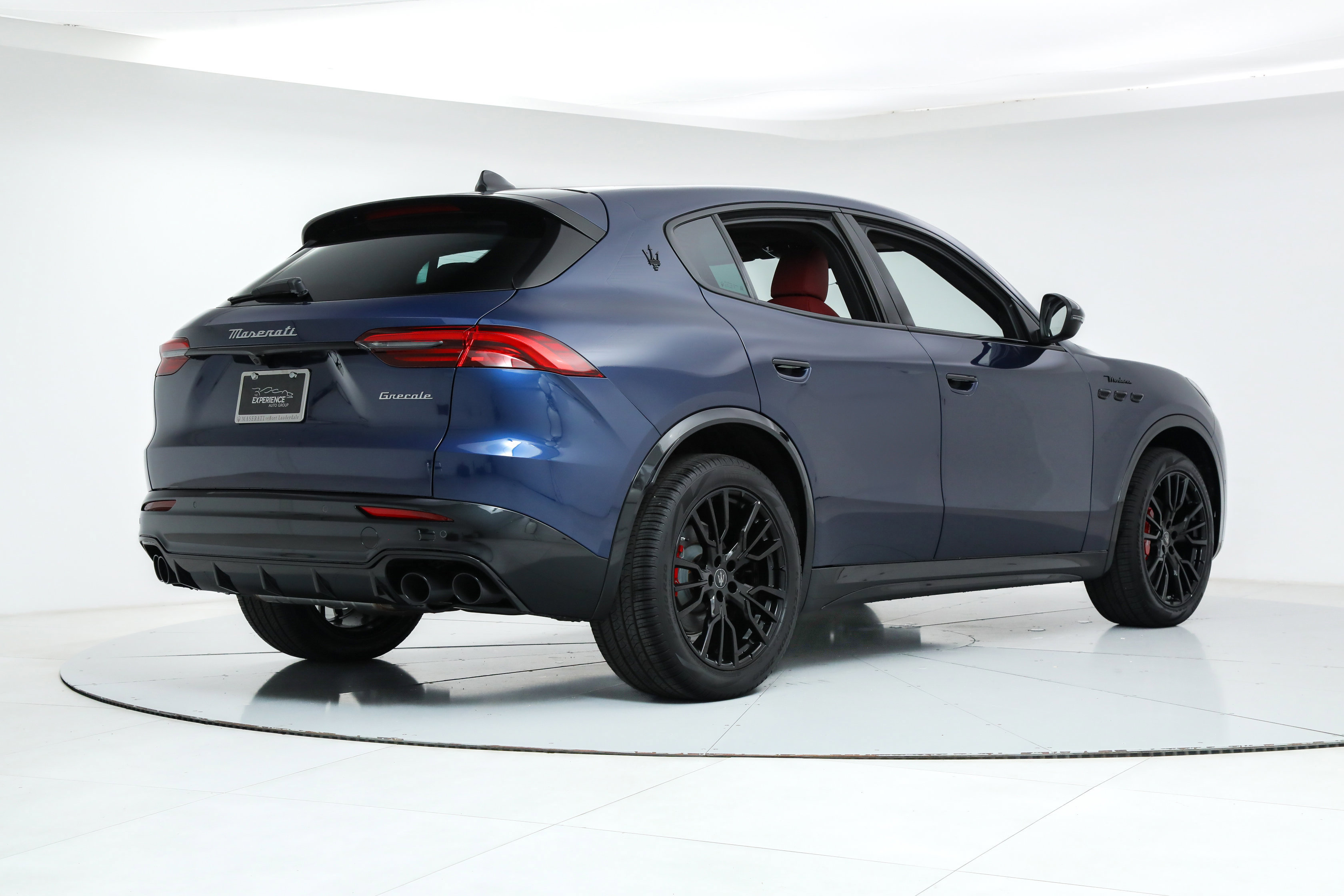 New 2025 Maserati Grecale Modena image 5
