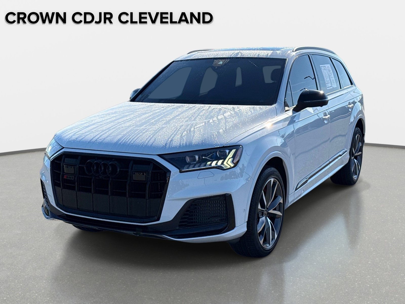 Used 2023 Audi SQ7 Prestige w/ Sport Package AWD/4WD image 9