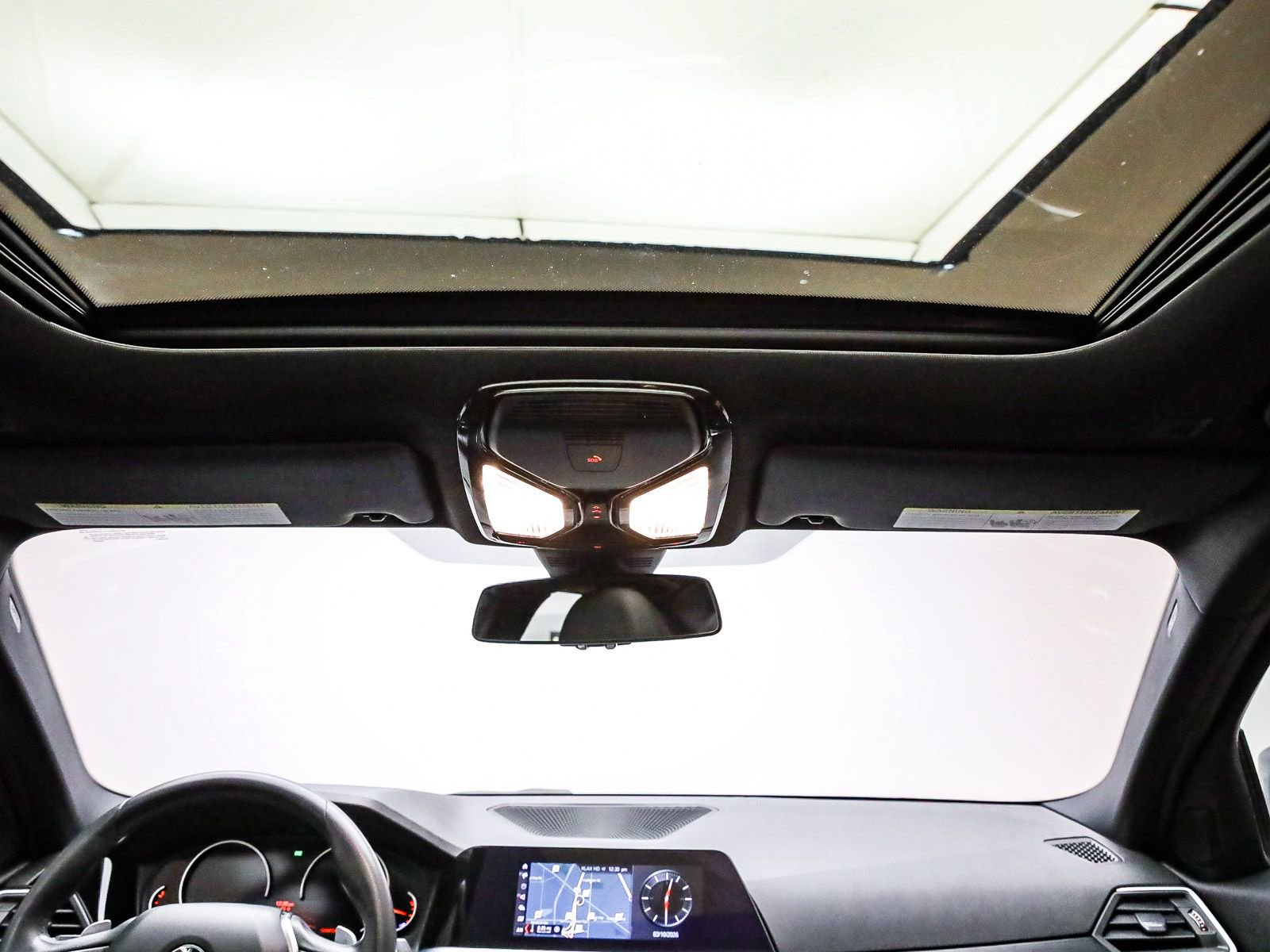 Used 2020 BMW 330i Sedan w/ Convenience Package image 17