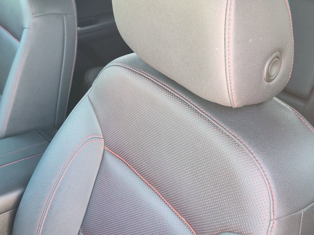 Used 2023 Chevrolet Blazer RS image 15