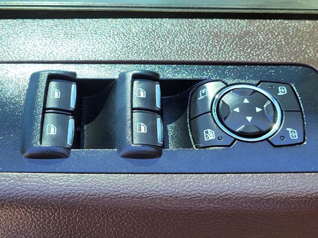 Used 2018 Ford F150 King Ranch w/ Equipment Group 601A Luxury AWD/4WD image 8
