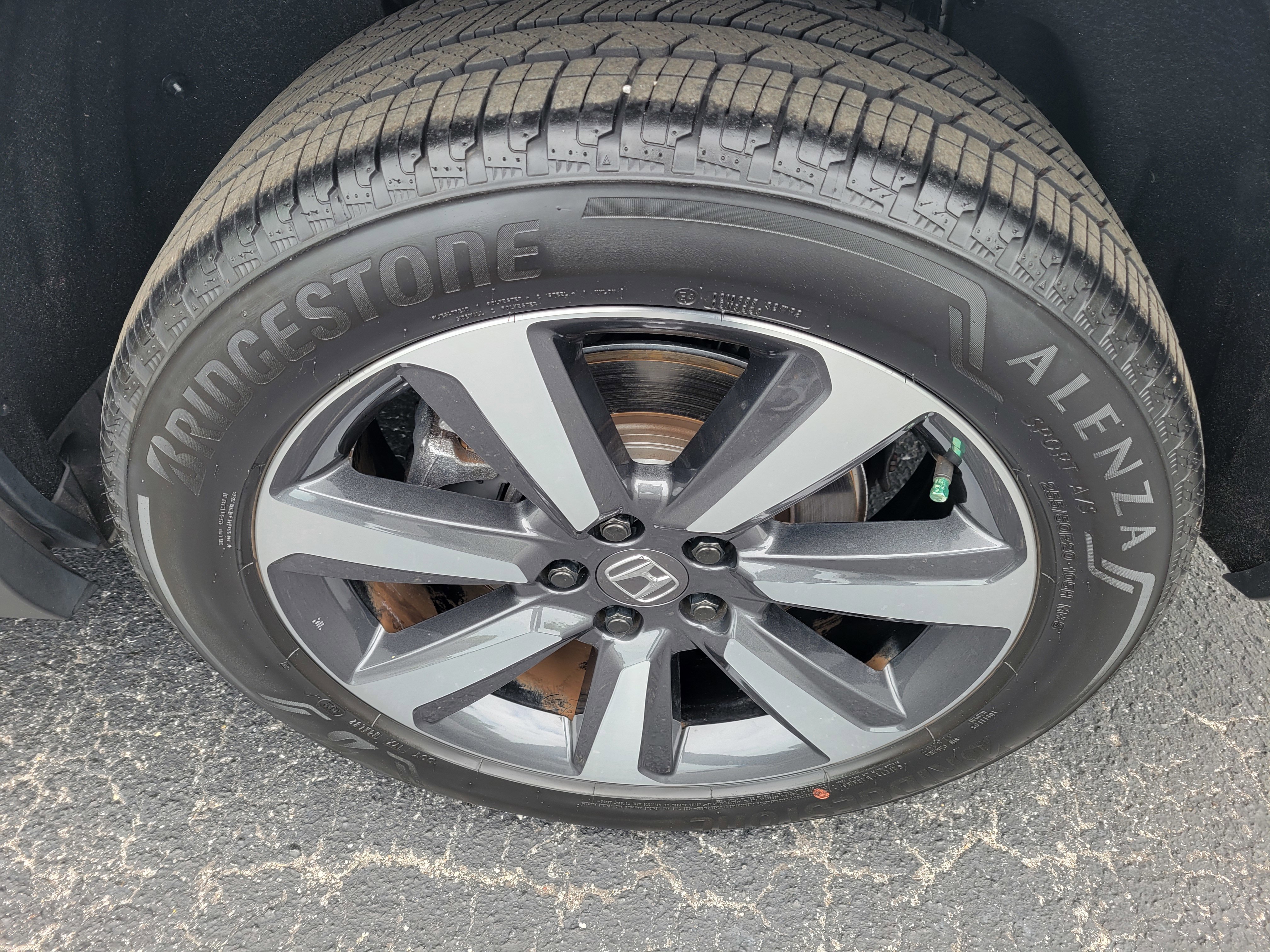 Used 2024 Honda Pilot Touring image 43