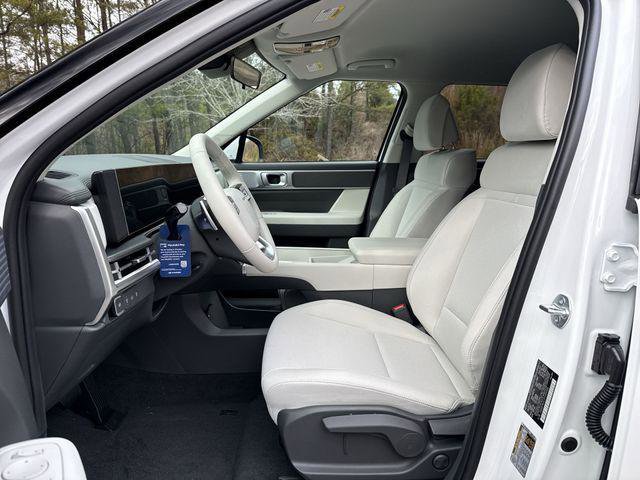 New 2026 Hyundai Santa Fe SE image 13