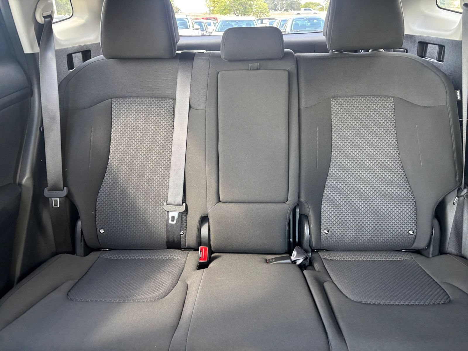 Used 2026 Kia Sportage LX FWD image 37