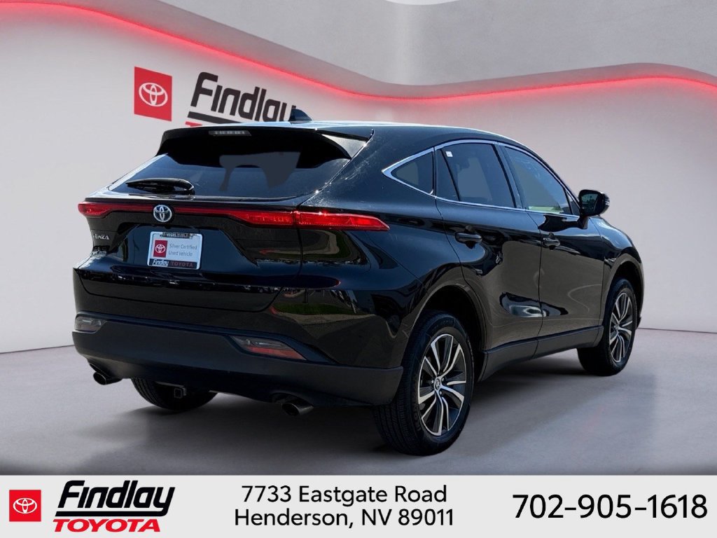 Certified 2023 Toyota Venza LE AWD/4WD image 3