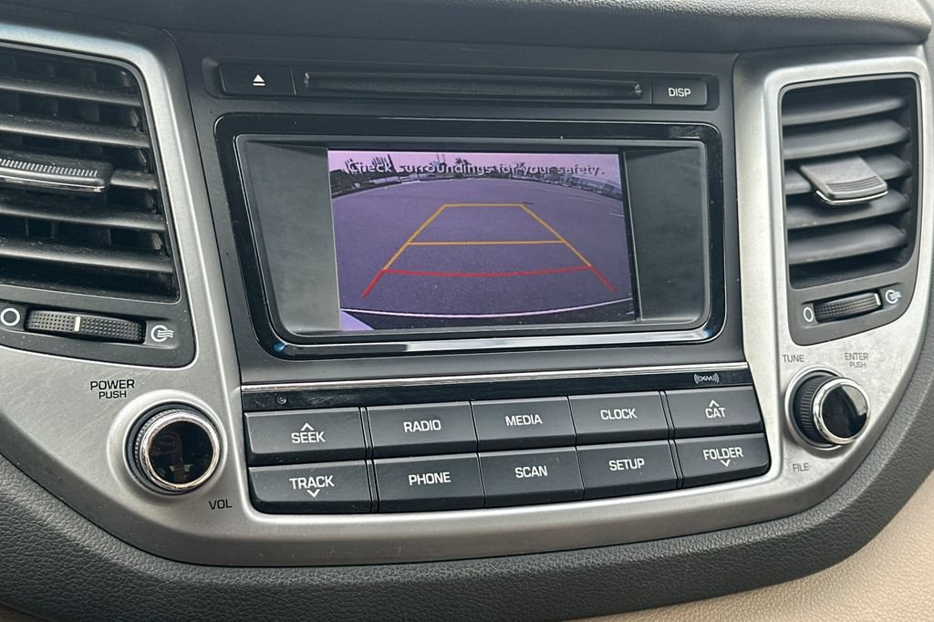 Used 2016 Hyundai Tucson SE w/ Option Group 02 FWD image 19